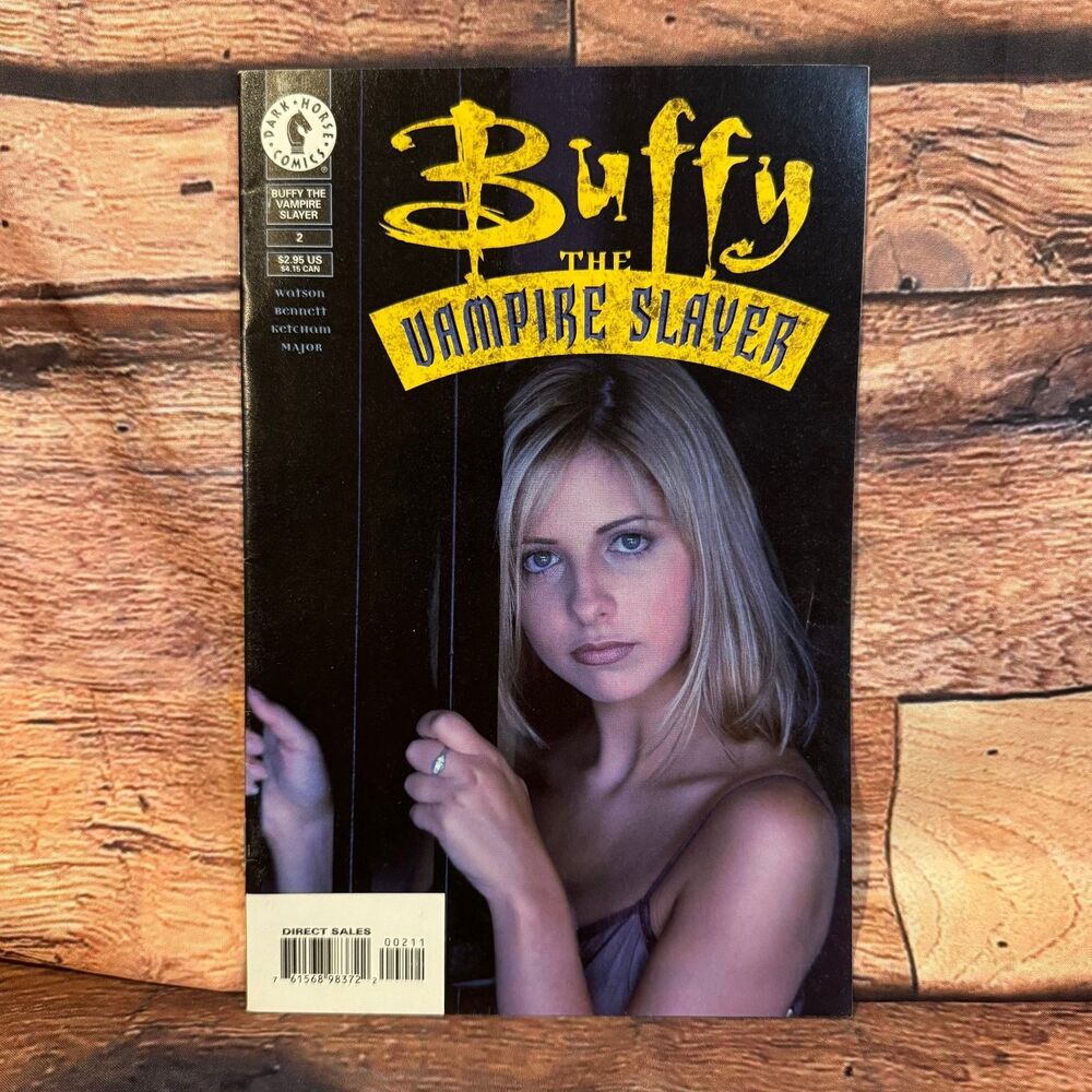 Buffy The Vampire Slayer #2 Dark Horse Comics Photo Cover Modern Age 1998